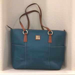 Dooney & Bourke large tote